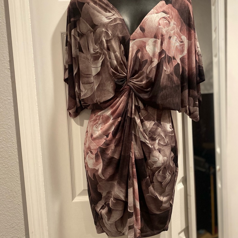 G by Guess fitted mini dress with v-cut front spandex/polyester